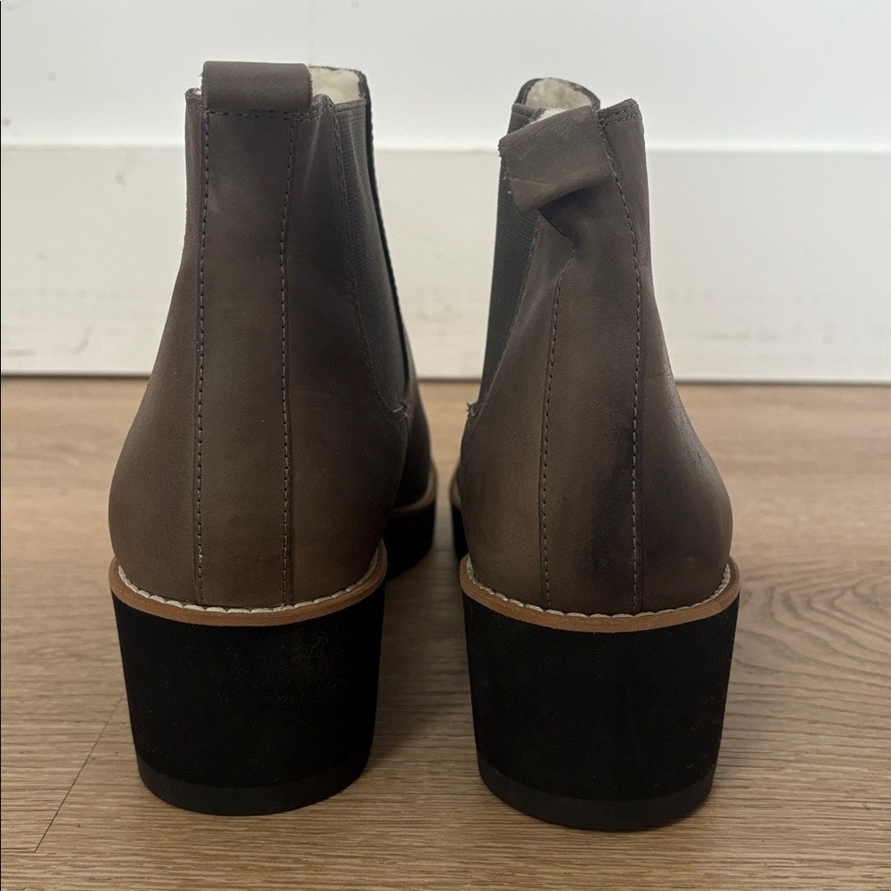 Eileen Fisher Shearling Lined Chelsea Wedge Ankle Boots Size 10 - Picture 6 of 16
